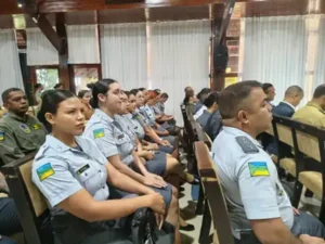 Agentes de segurança pública do Amapá em curso de comunicação humanizada